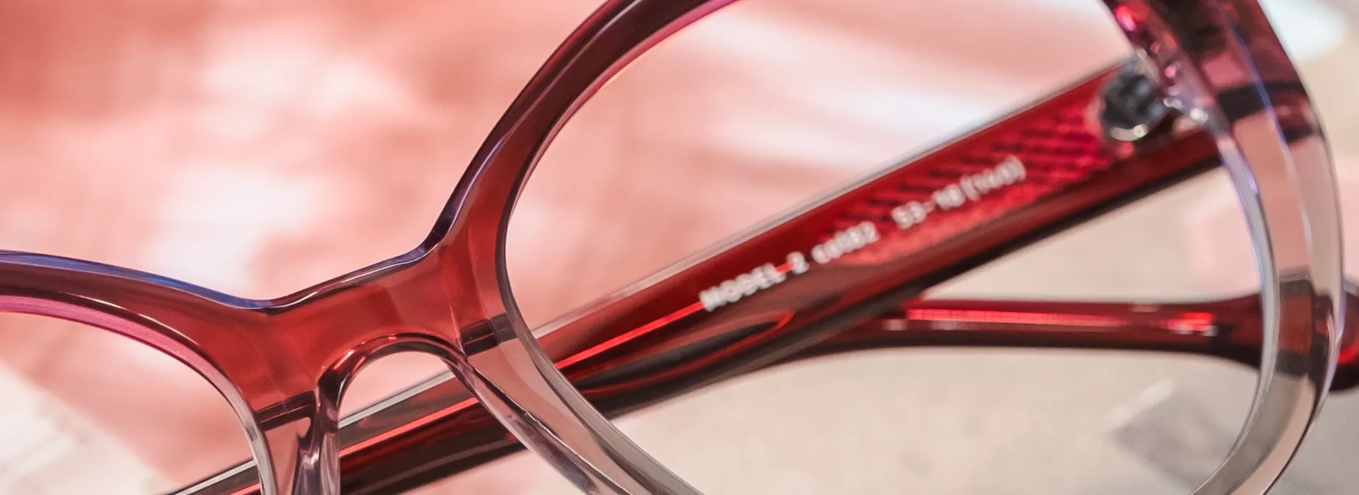 Studio-båge i detalj