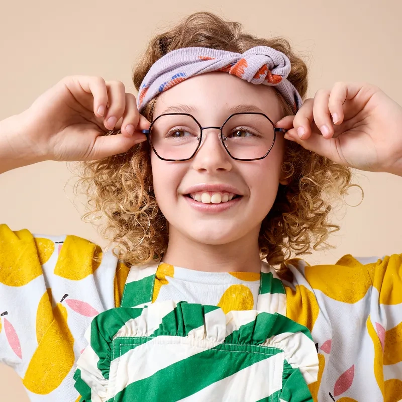 Modell ur Young-kollektionen